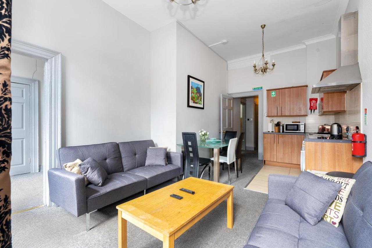 Unique 2 Bedroom Castle Suite Apartment - Near Edinburgh Castle & Royal Mile Eksteriør bilde