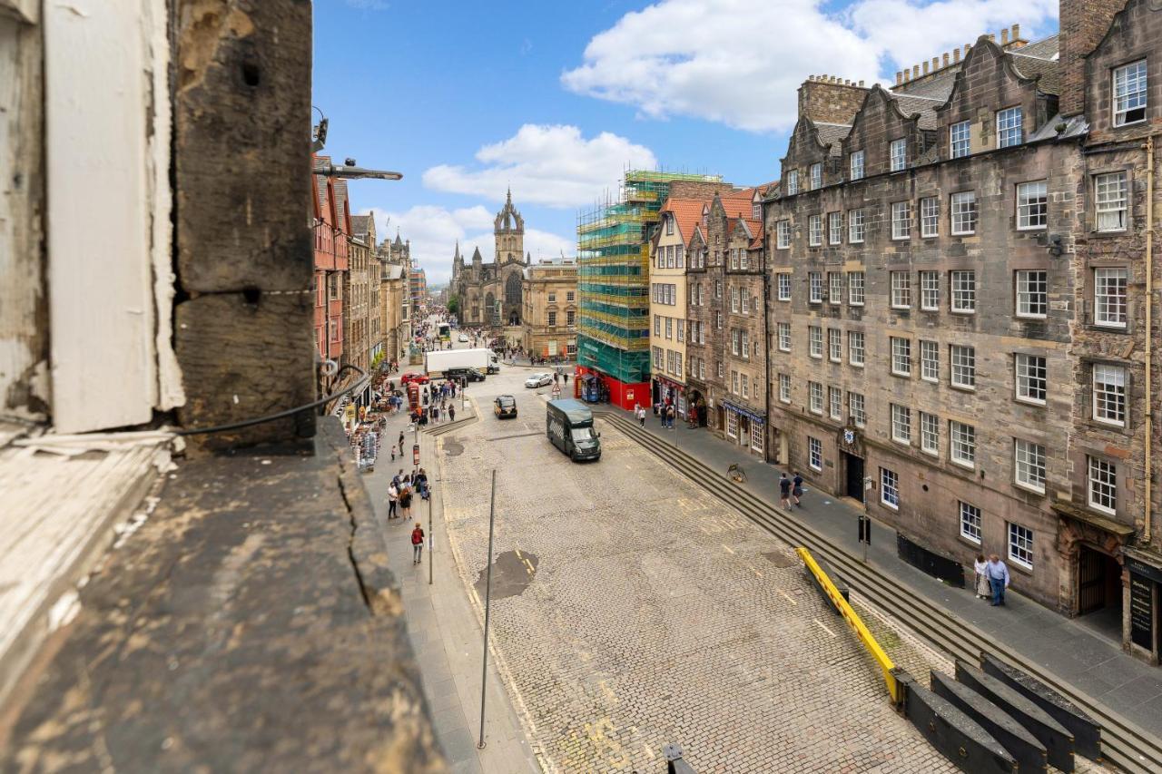 Unique 2 Bedroom Castle Suite Apartment - Near Edinburgh Castle & Royal Mile Eksteriør bilde